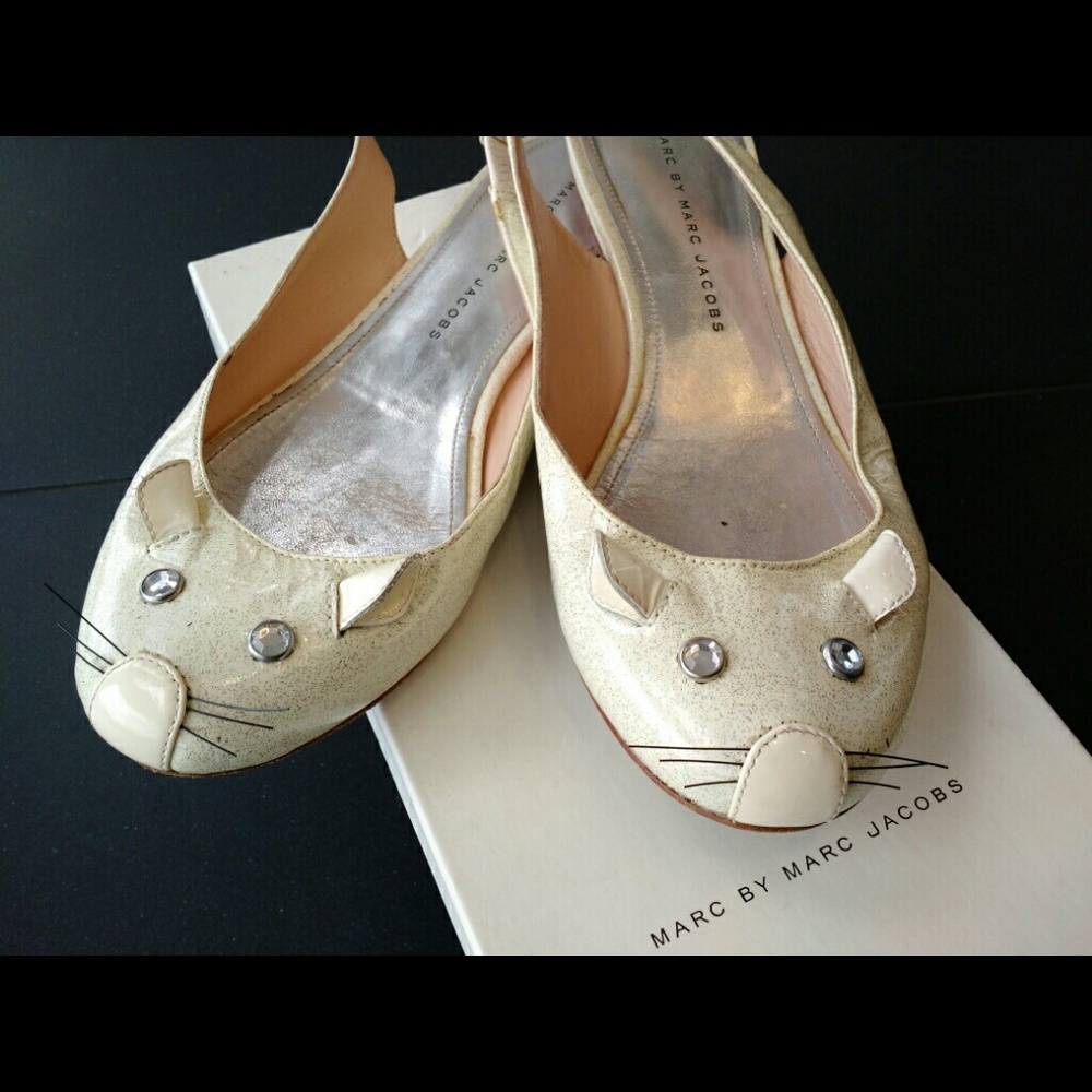 Marc by Marc Jacobs shimmer white flat Mouse slingbacks size 6.5